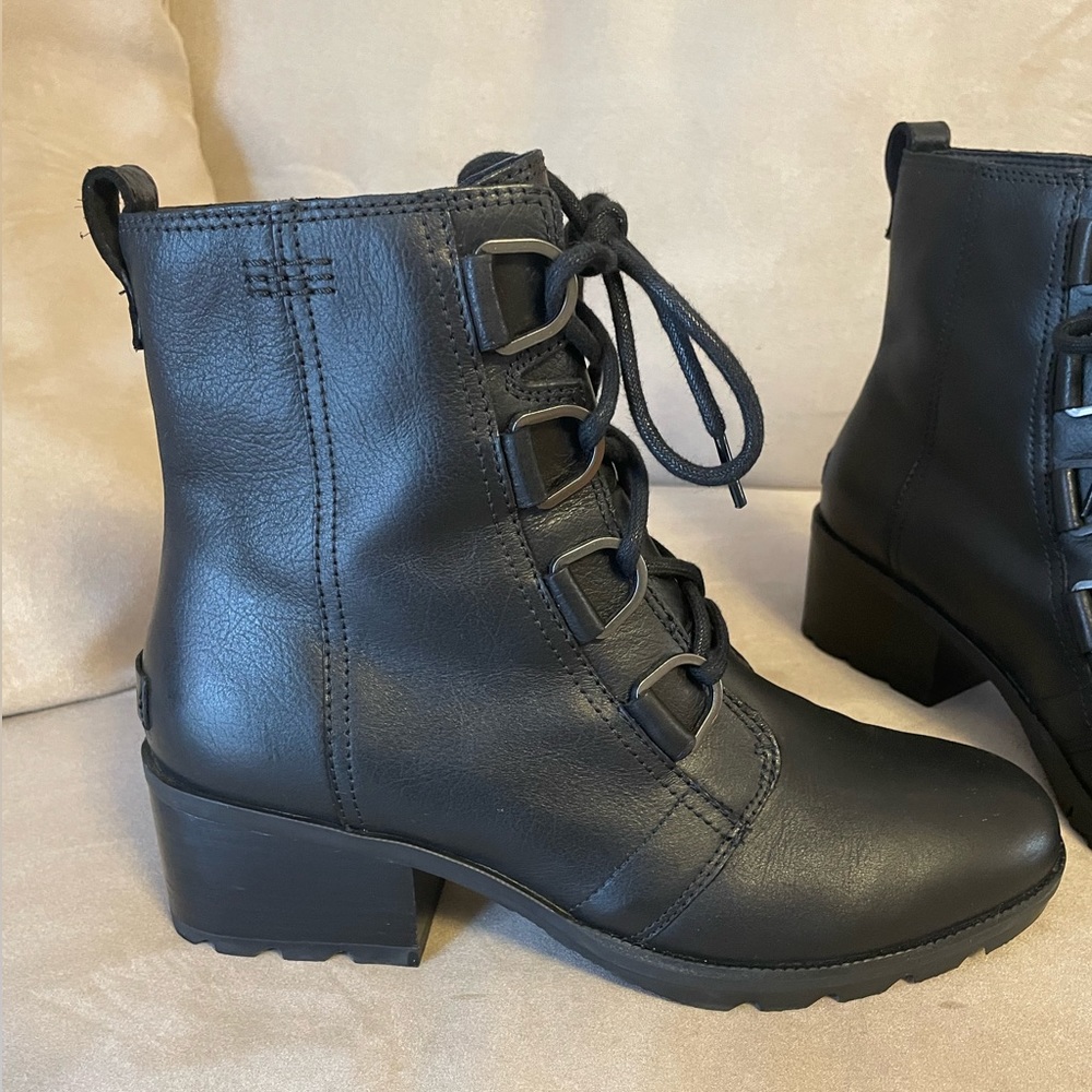 Sorel Cate Lace Up Boots